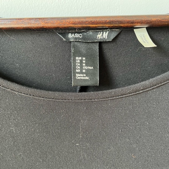 H&M dress - Picture 6 of 6